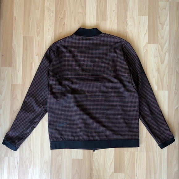 Nike Tech Pack Lightweight Bomber - Picture 2 of 3